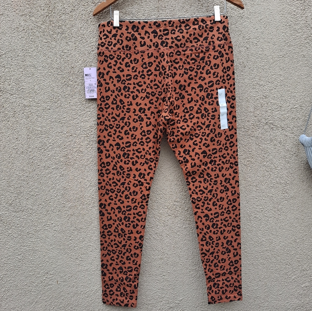 Womens Wild Fable Leopard , Size L, NWT - Picture 4 of 9